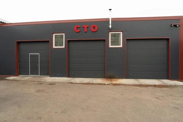 A1 Garage Door Service Handling Complex Repairs