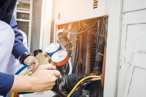 Furnace Repair Service That Helps Maintain Indoor Warmth