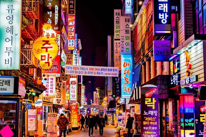 A Visitor's Guide to Hanam Karaoke Bars
