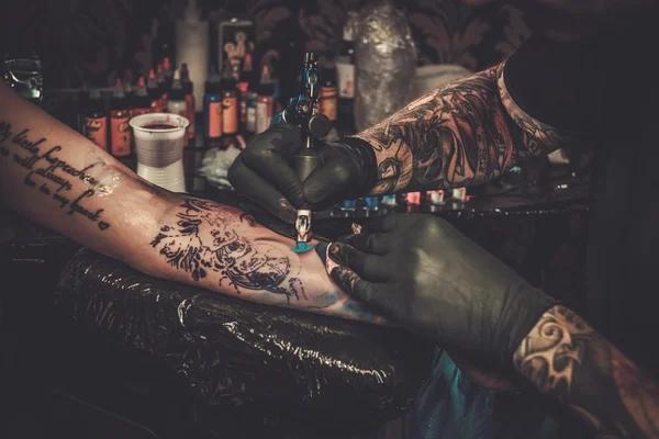 Helpful Tips for Making Your First Tattoo or Piercing Experience Easier